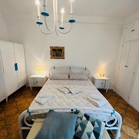Al Centro - Locazione Turistica Apartment